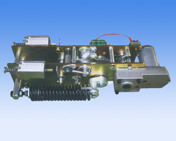 ZW32-12型真空断路器机构